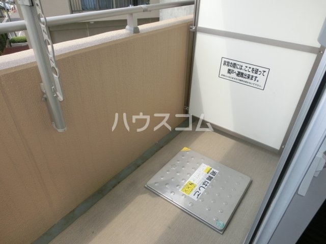 15/27 バルコニー