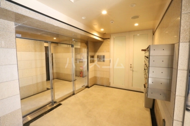 15/24 エントランス