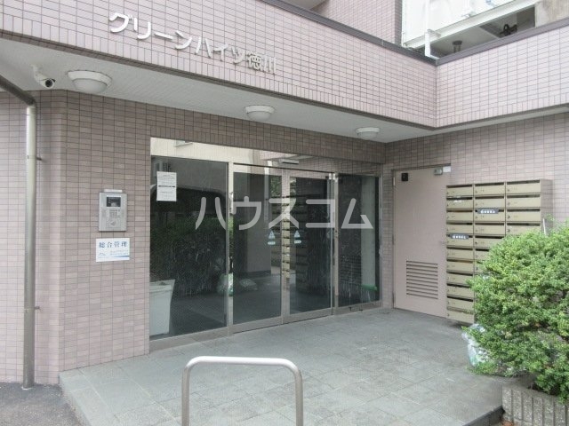 15/23 エントランス