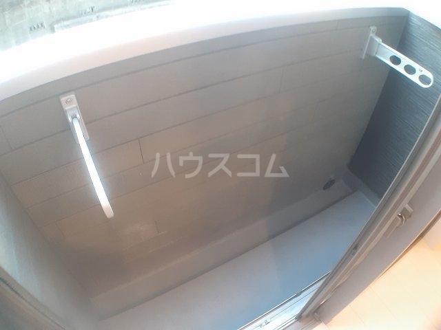 20/28 バルコニー