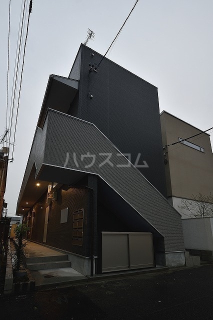 2/10 エントランス