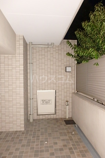 2/8 エントランス