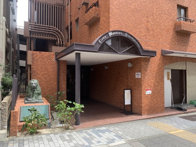 6/6 エントランス