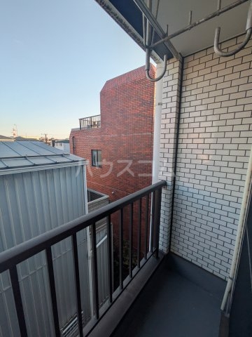 21/30 バルコニー