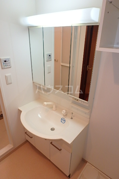 14/30 洗面