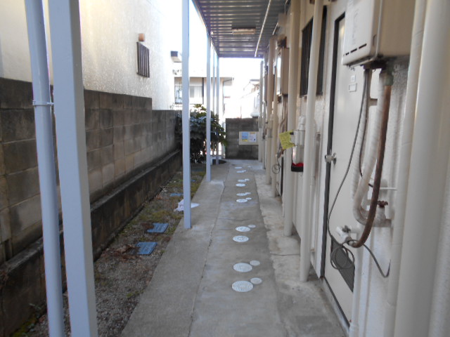 22/30 エントランス