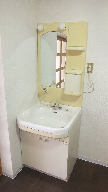 14/27 洗面