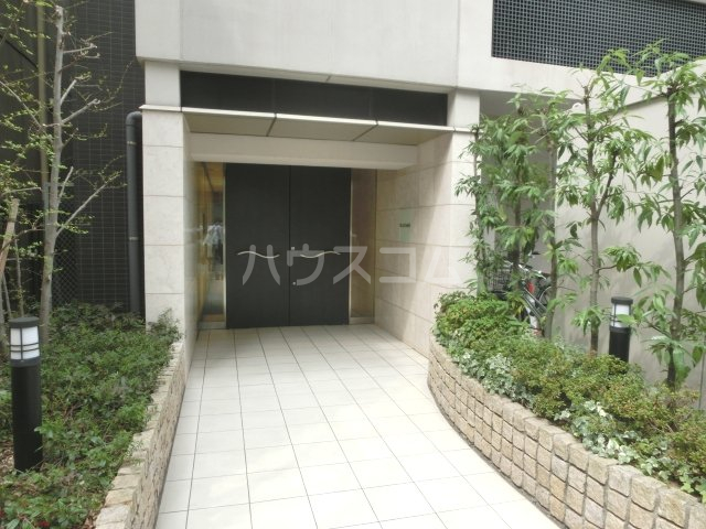 19/24 エントランス