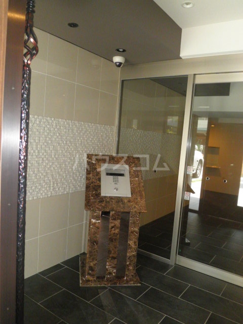 2/6 エントランス