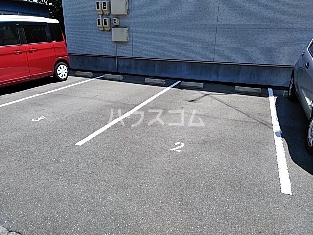 2/8 駐車場