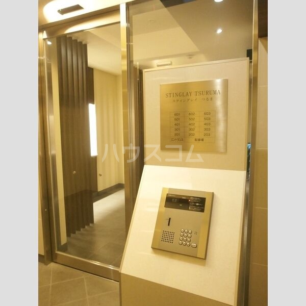 14/21 エントランス