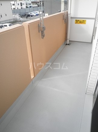 16/25 バルコニー
