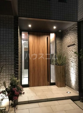 15/25 エントランス