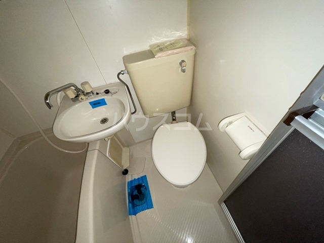 13/30 トイレ