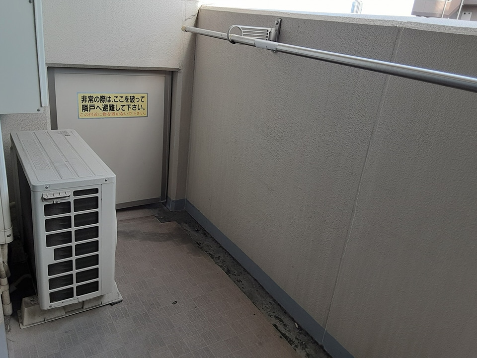 22/30 バルコニー