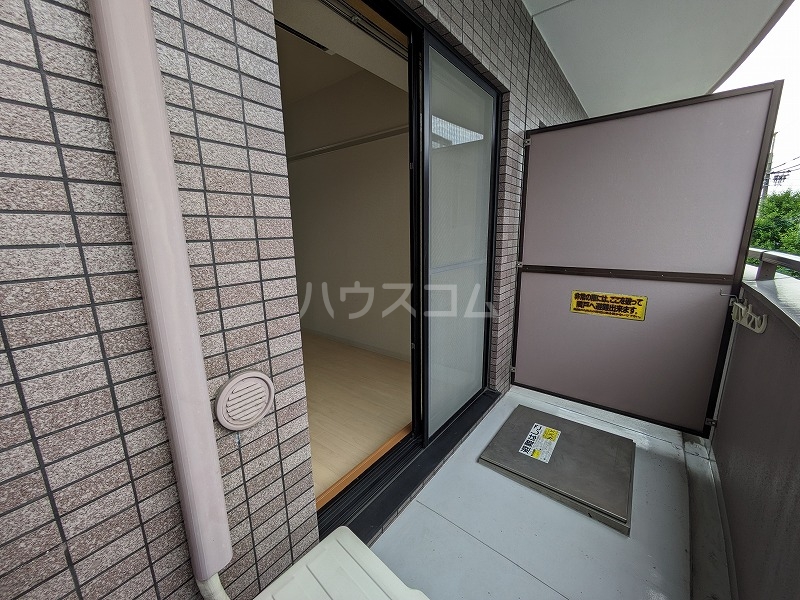 14/27 バルコニー