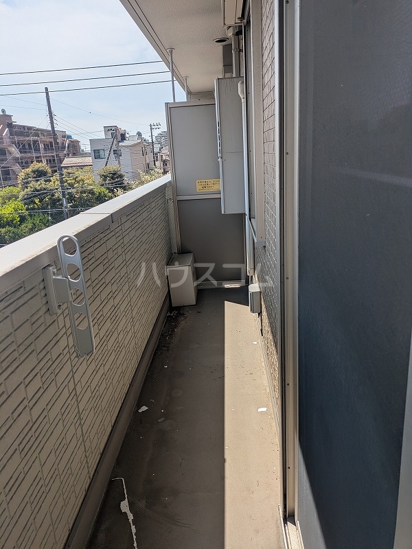 19/30 バルコニー