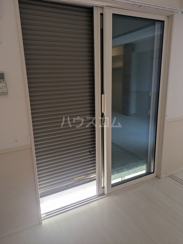 20/30 バルコニー