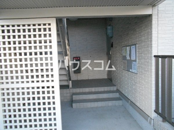 19/28 エントランス