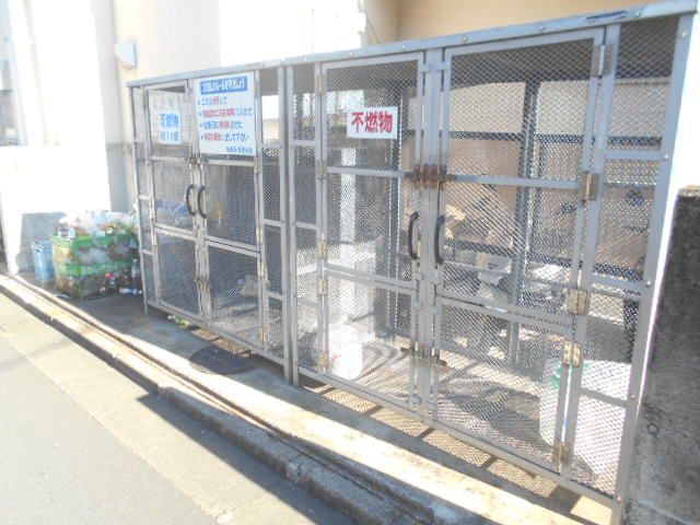 22/30 駐車場