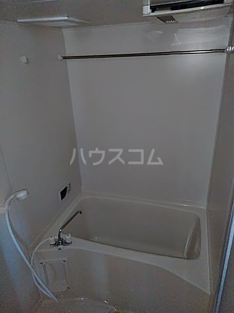 14/30 浴室