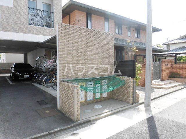 3/10 エントランス