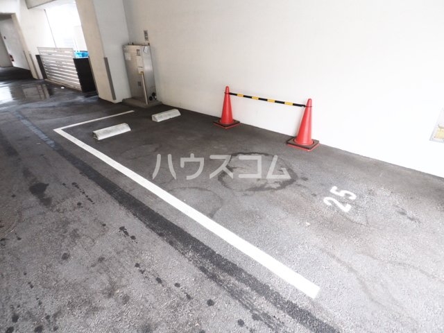 15/21 駐車場