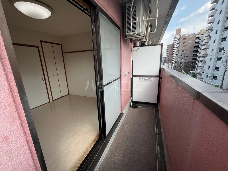 15/27 バルコニー