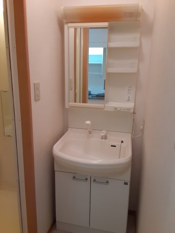 15/30 洗面