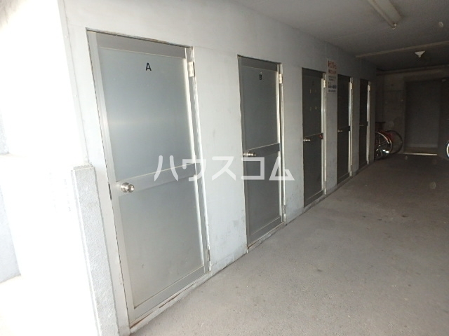 22/30 エントランス