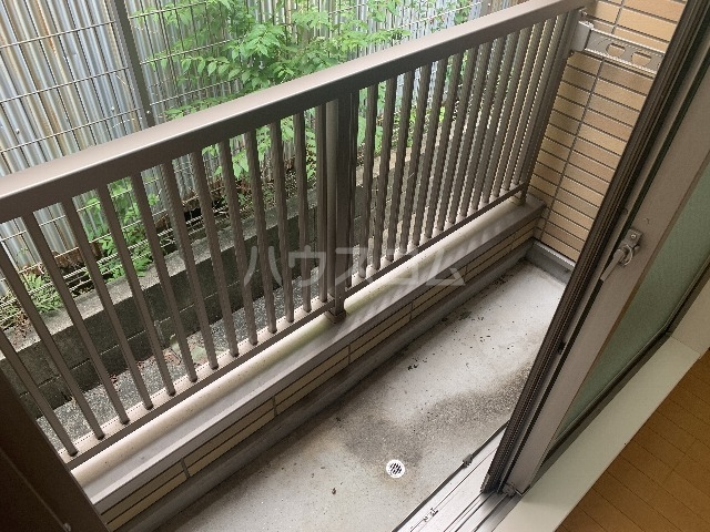 20/30 バルコニー