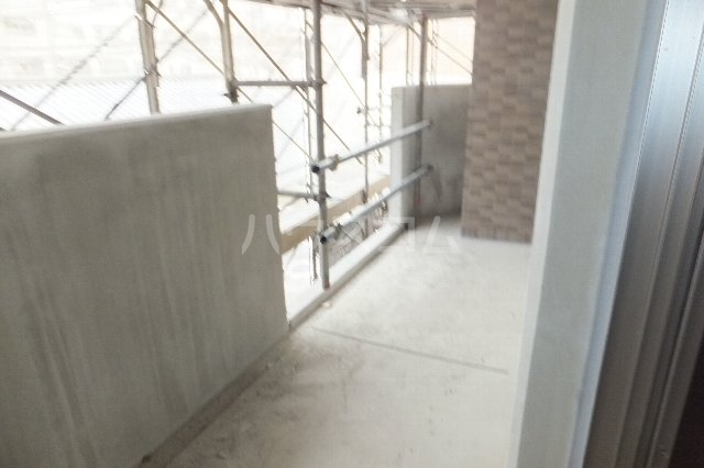 18/30 バルコニー