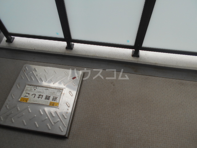 13/30 バルコニー