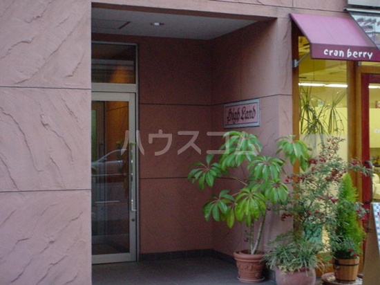 15/24 エントランス