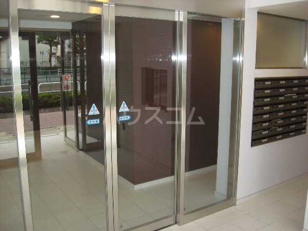 13/24 エントランス