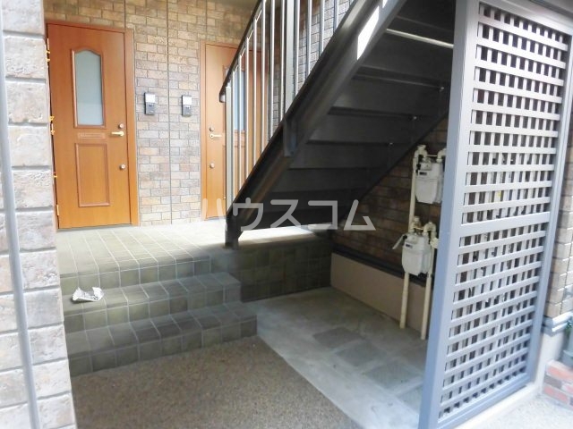 3/10 エントランス