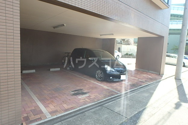 15/24 駐車場