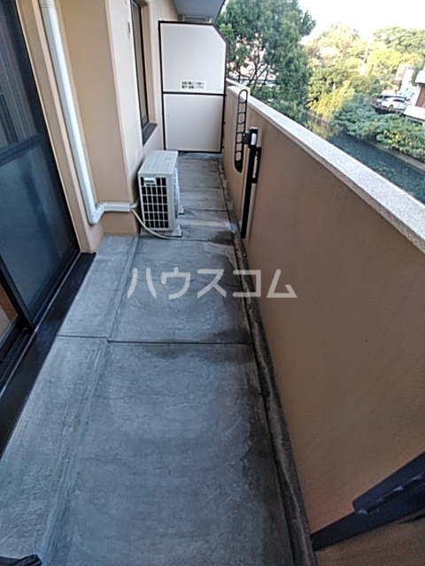15/26 バルコニー