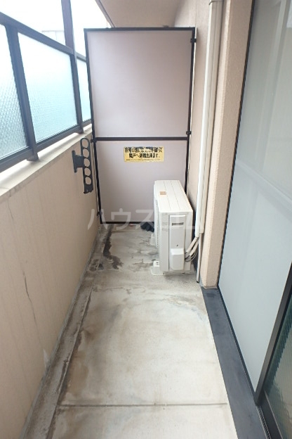 14/27 バルコニー