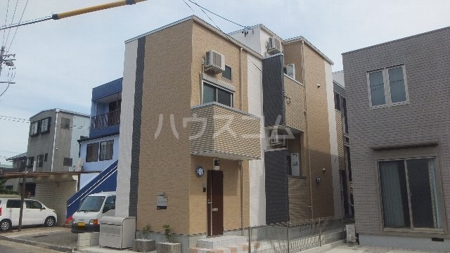 20/25 エントランス