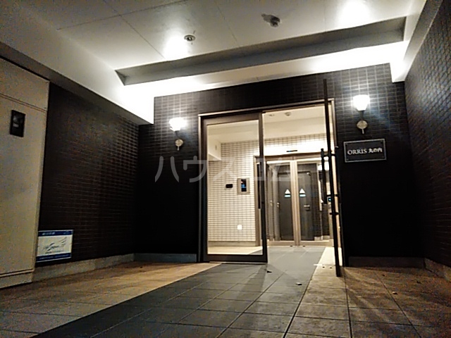 19/22 エントランス