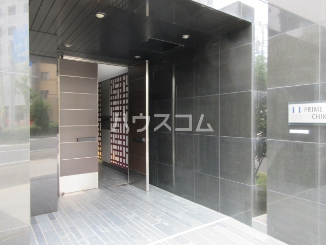 22/30 エントランス