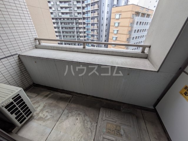 17/28 バルコニー