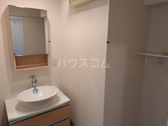 13/28 洗面