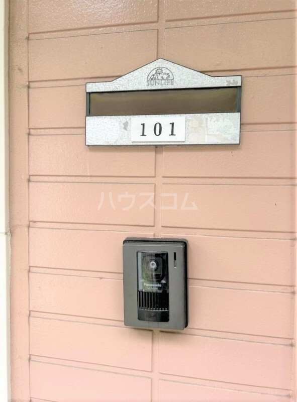 19/21 エントランス