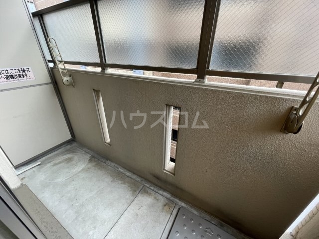 20/30 バルコニー