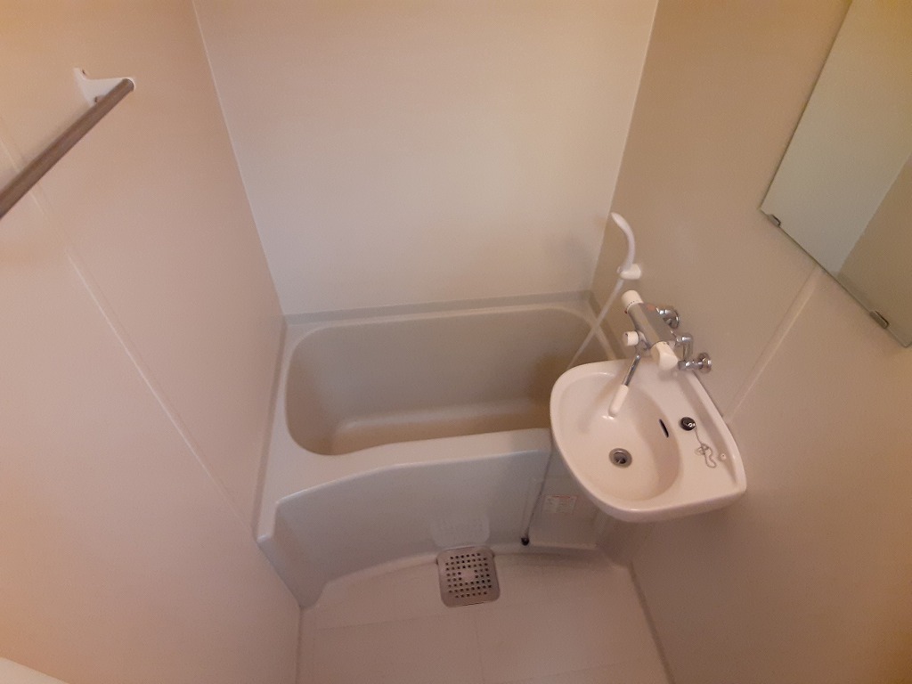 11/23 浴室