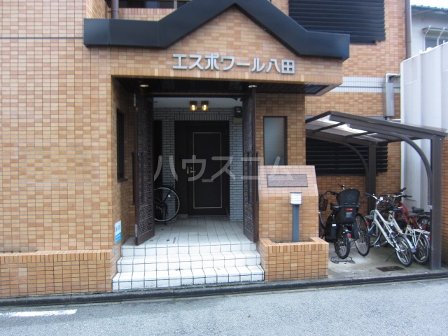 22/29 エントランス