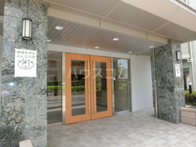 2/11 エントランス