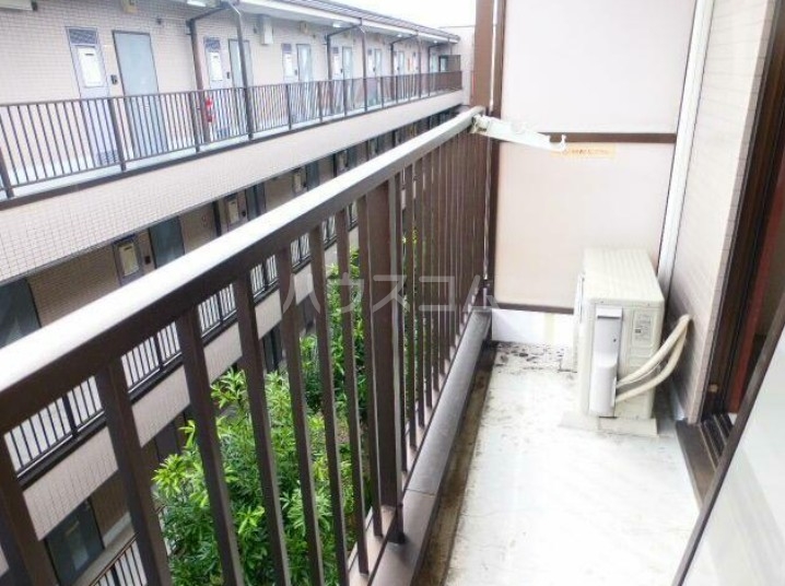 15/28 バルコニー